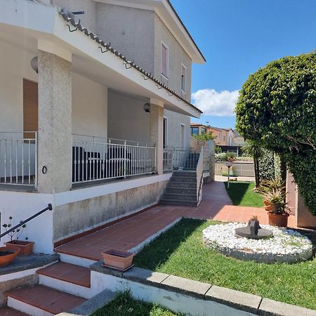 Appartamento Via Oristano Budoni Bagian luar foto